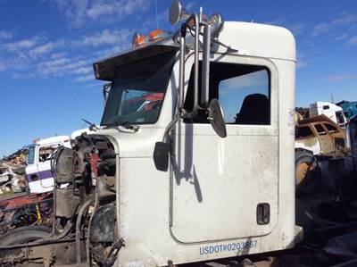 Peterbilt 385 Salvage Truck