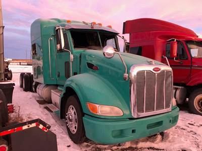 Peterbilt 386 Salvage Truck