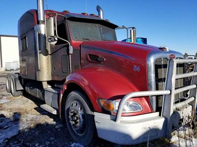 Peterbilt 386 Salvage Truck