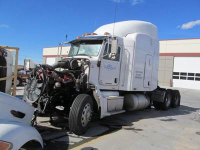 Peterbilt 386 Salvage Truck
