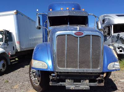 Peterbilt 386 Salvage Truck