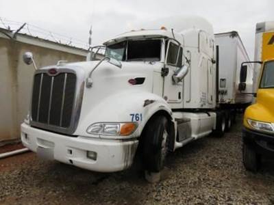 Peterbilt 386 Salvage Truck