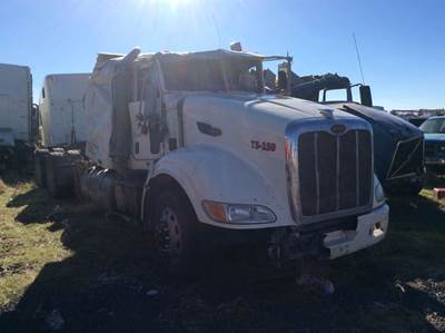 Peterbilt 386 Salvage Truck