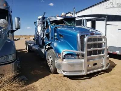 Peterbilt 386 Salvage Truck