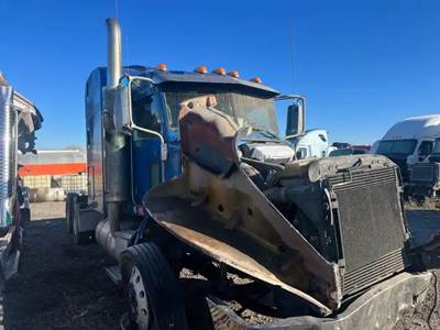 Peterbilt 386 Salvage Truck