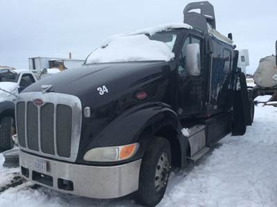 Peterbilt 387 Salvage Truck