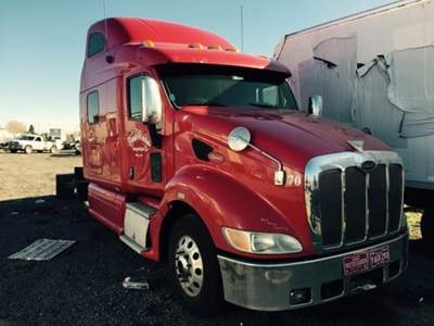 Peterbilt 387 Salvage Truck