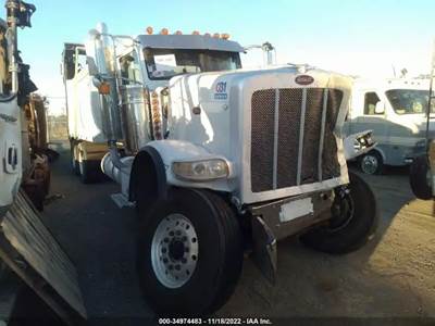 Peterbilt 388 Salvage Truck