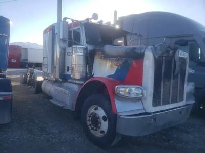Peterbilt 388 Salvage Truck