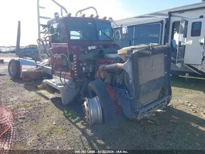 Peterbilt 389 Salvage Truck