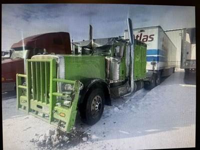 Peterbilt 389 Salvage Truck