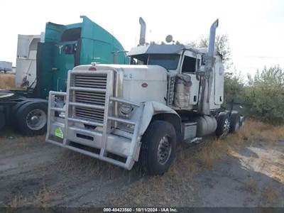 Peterbilt 389 Salvage Truck