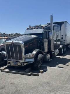 Peterbilt 389 Salvage Truck