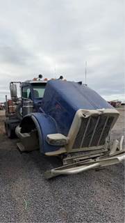 Peterbilt 389 Salvage Truck