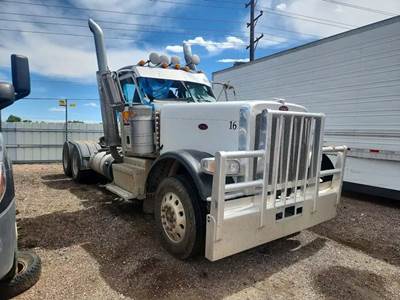 Peterbilt 389 Salvage Truck