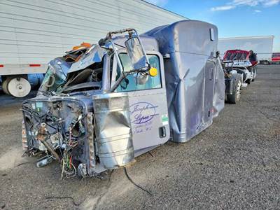 Peterbilt 389 Salvage Truck
