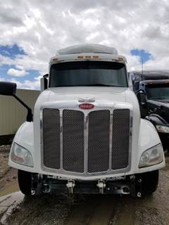 Peterbilt 579 Salvage Truck