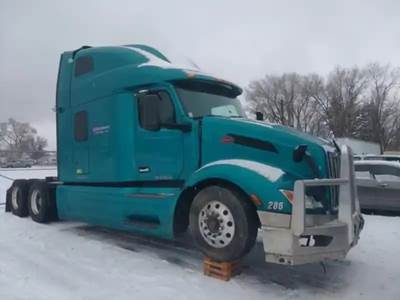 Peterbilt 579 Salvage Truck
