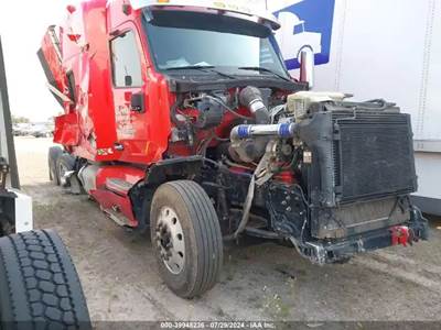 Peterbilt 579 Salvage Truck