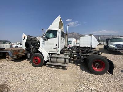 Sterling A9500 Salvage Truck