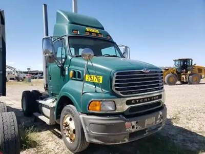 Sterling A9500 Salvage Truck