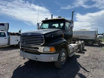 Sterling A9500 Salvage Truck