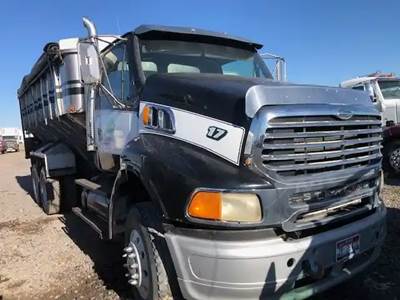 Sterling A9513 Salvage Truck