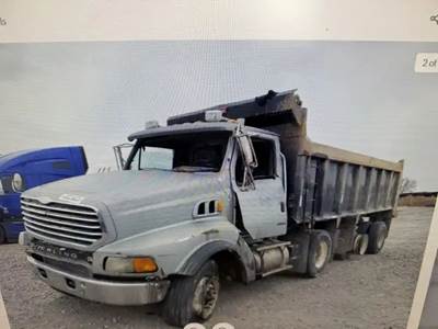 Sterling L9500 Salvage Truck