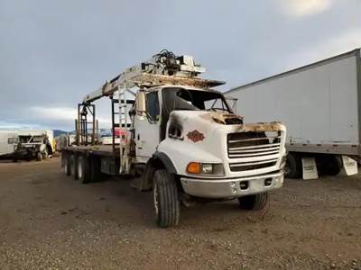 Sterling L9513 Salvage Truck