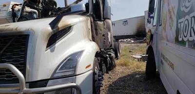 Volvo VNL Salvage Truck