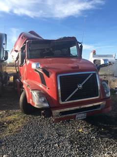 Volvo VNL Salvage Truck