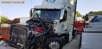 Volvo VNL Salvage Truck