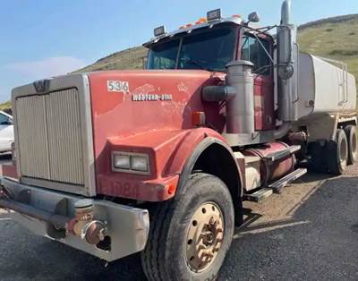 Western Star 4900 Salvage Truck