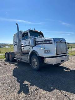 Western Star 4900SA Salvage Truck