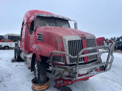 Western Star 5700 Salvage Truck