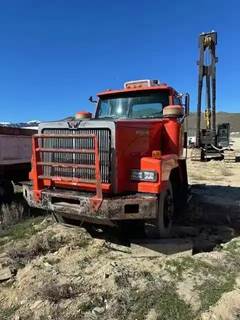 Western Star 6900 XD Salvage Truck