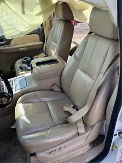 GMC YUKON XL Left Seat