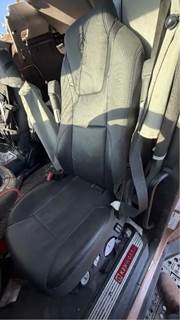 Kenworth T680 Left Seat
