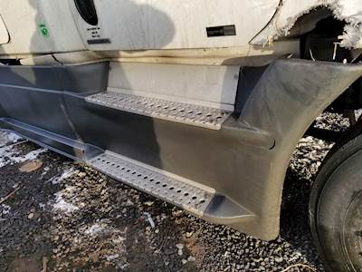 Freightliner Cascadia 125 Fairing