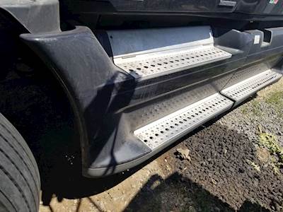 Freightliner Cascadia 125 Fairing