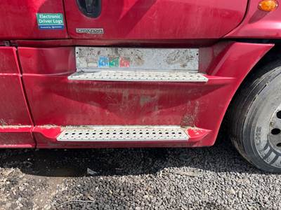 Freightliner Cascadia 125 Fairing