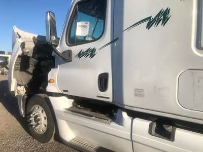 Freightliner Cascadia 125 Fairing