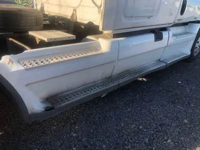 Freightliner Cascadia 125 Fairing