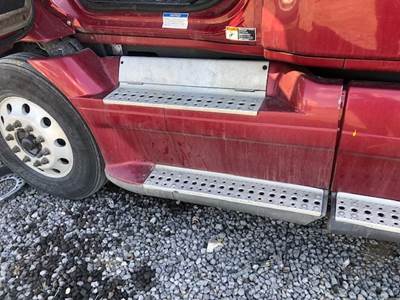 Freightliner Cascadia 132 Fairing