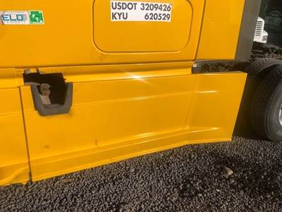 Freightliner Cascadia Fairing