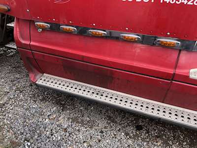 Freightliner Columbia 120 Fairing