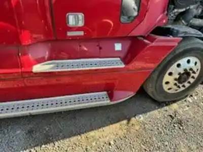 Freightliner ST120 Right Fairing