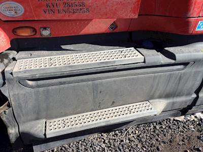 International ProStar Left Fairing