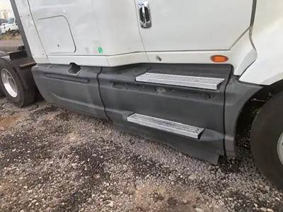 International ProStar Right Fairing