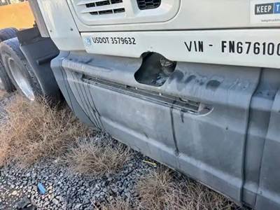 International ProStar Right Fairing